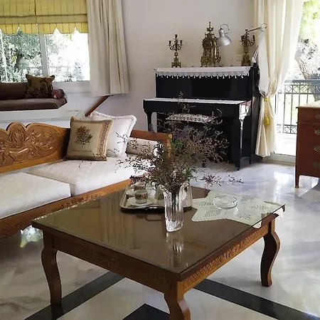 Felicity Seafront Luxury House Villa *