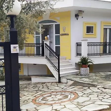 Villa Felicity Seafront Luxury House Nea Anchialos