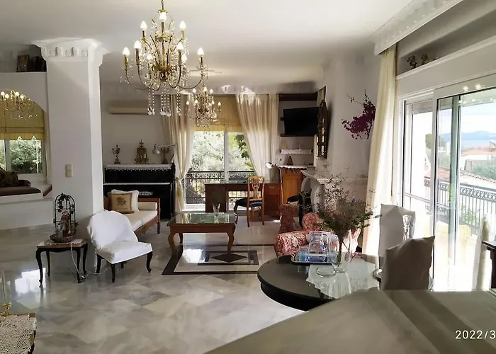 Felicity Seafront Luxury House *