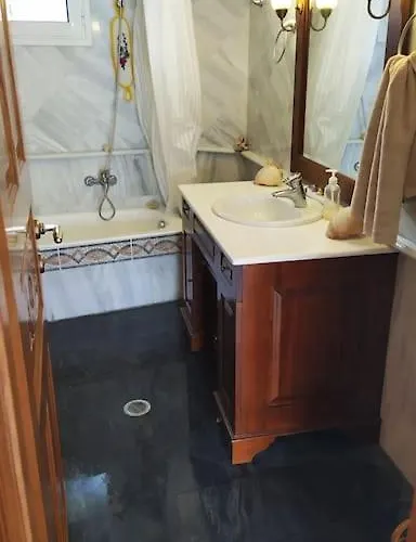 Felicity Seafront Luxury House Villa *