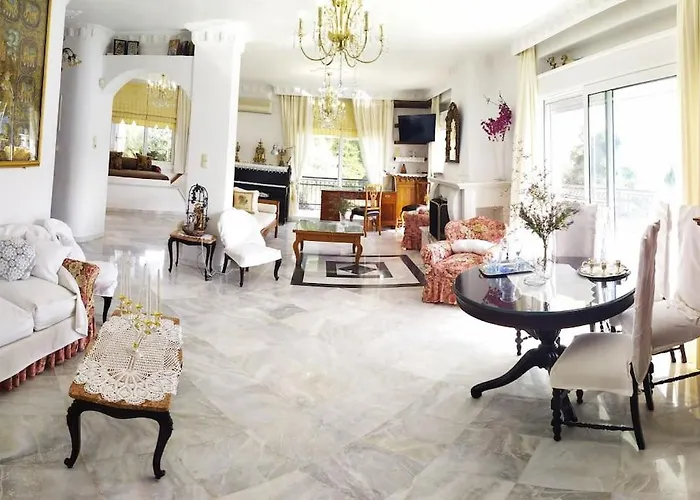 Villa Felicity Seafront Luxury House Néa Ankhíalos