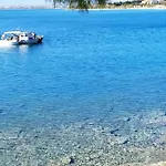 Felicity Seafront Luxury House * Néa Ankhíalos