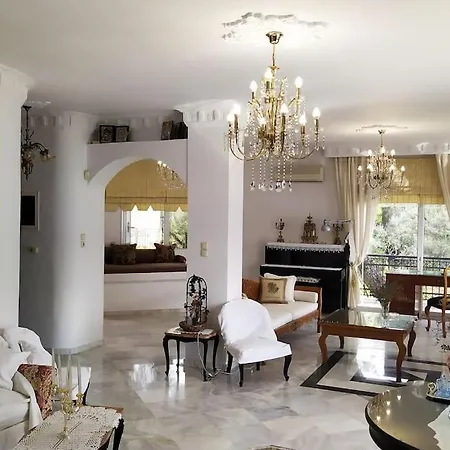 Vilă Felicity Seafront Luxury House *