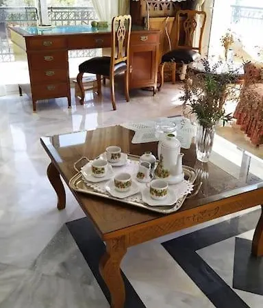 Felicity Seafront Luxury House *