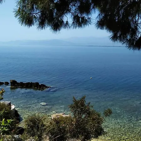 Felicity Seafront Luxury House * Néa Ankhíalos