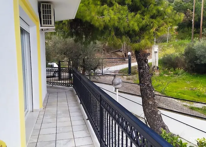 Felicity Seafront Luxury House Villa